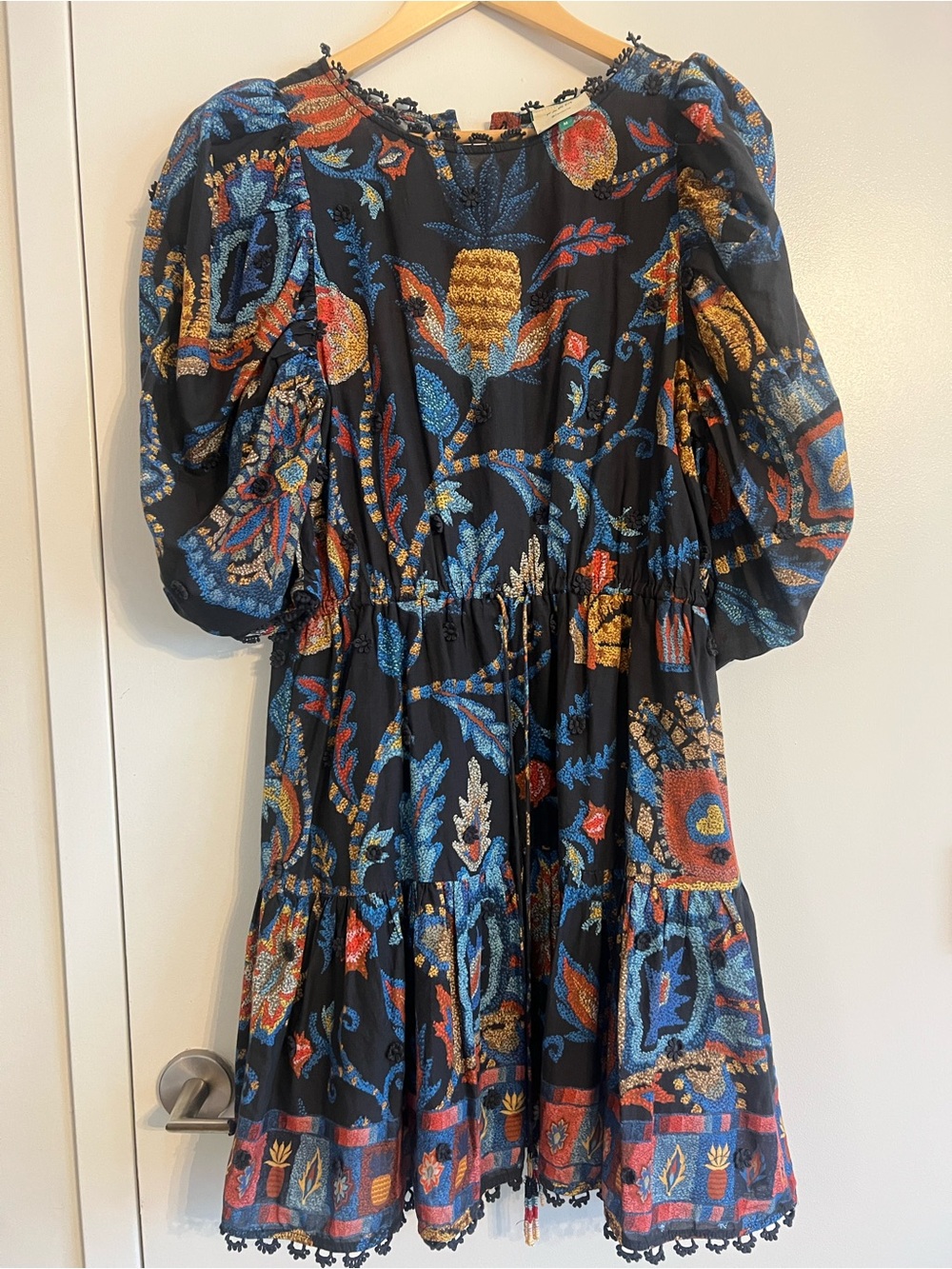 Farm Rio Black Latina Scarf Tapestry Embroidered Puff Sleeve Mini Dress Size M - Picture 4 of 9